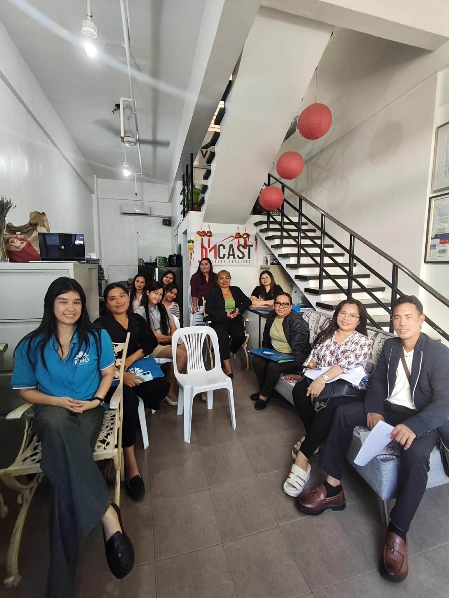 PRODUCT KNOWLEDGE SEMINAR